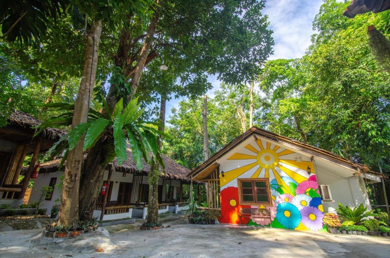 Aonang Guest Home Ao Nang Dış mekan fotoğraf